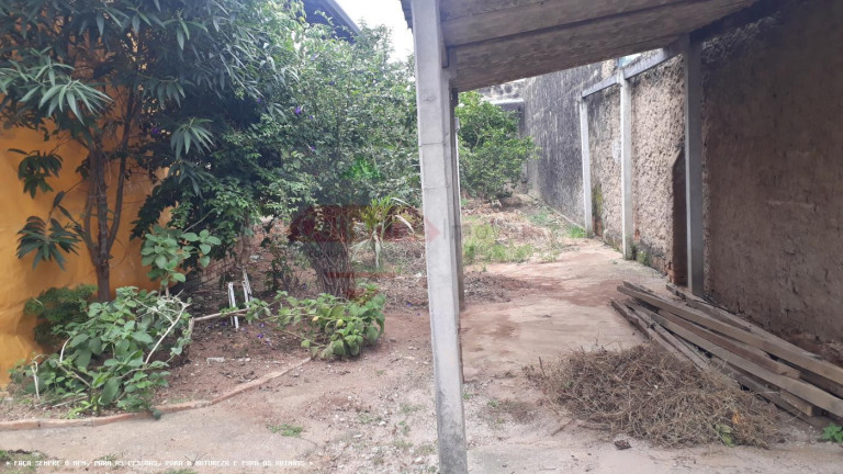 Imagem Casa com 3 Quartos à Venda, 200 m² em Vila Sao Jose - Taubaté Imagem Casa com 3 Quartos à Venda, 200 m² em Vila Sao Jose - Taubaté