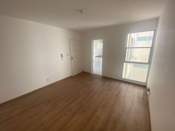 Imagem Imóvel com 1 Quarto à Venda, 37 m² em Centro Histórico - Porto Alegre Imagem Imóvel com 1 Quarto à Venda, 37 m² em Centro Histórico - Porto Alegre