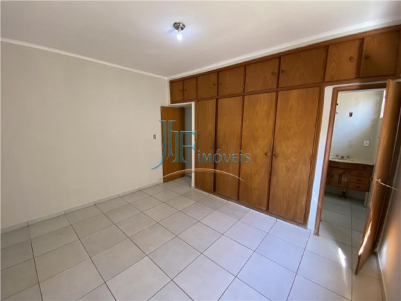 Imagem Casa com 3 Quartos à Venda, 170 m² em Monte Alegre - Ribeirão Preto Imagem Casa com 3 Quartos à Venda, 170 m² em Monte Alegre - Ribeirão Preto