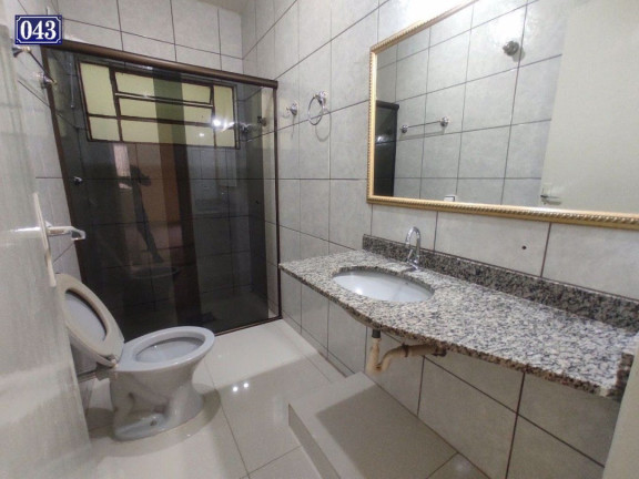 Imagem Casa com 5 Quartos à Venda, 220 m² em Santa Mônica - Londrina Imagem Casa com 5 Quartos à Venda, 220 m² em Santa Mônica - Londrina
