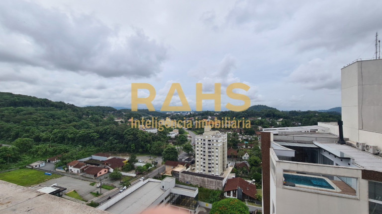 Imagem Cobertura com 3 Quartos à Venda, 288 m² em Atiradores - Joinville