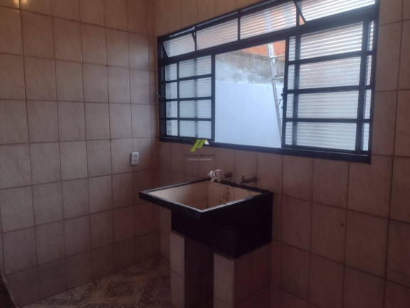 Imagem Casa com 2 Quartos à Venda, 125 m²