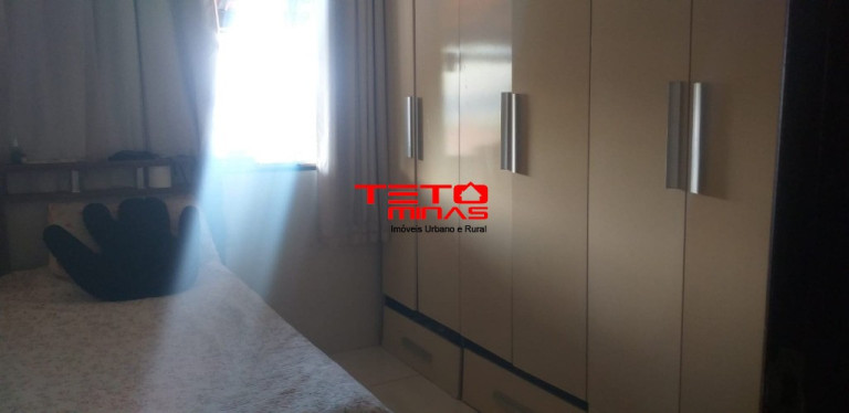 Imagem Casa com 6 Quartos à Venda, 195 m² em Carioca - São Lourenço