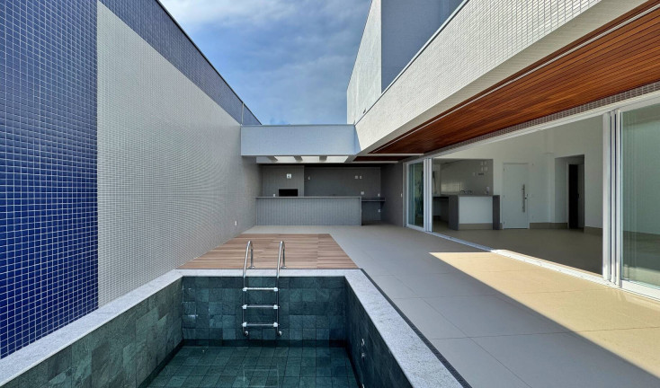 Imagem Cobertura com 5 Quartos à Venda, 277 m² em Riviera De São Lourenço - Bertioga Imagem Cobertura com 5 Quartos à Venda, 277 m² em Riviera De São Lourenço - Bertioga
