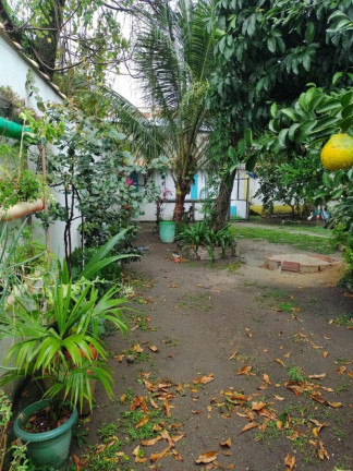 Imagem Casa com 4 Quartos à Venda, 400 m² em Campo Grande - Rio De Janeiro Imagem Casa com 4 Quartos à Venda, 400 m² em Campo Grande - Rio De Janeiro