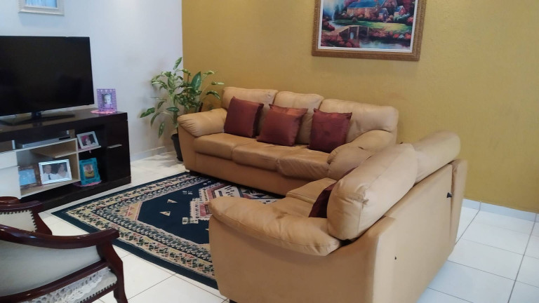 Imagem Casa com 5 Quartos à Venda, em Eldorado - Diadema Imagem Casa com 5 Quartos à Venda, em Eldorado - Diadema