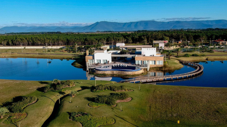 Imagem Terreno em Condomínio à Venda, 458 m²em Condomínio Costa Serena - Capão Da Canoa Imagem Terreno em Condomínio à Venda, 458 m²em Condomínio Costa Serena - Capão Da Canoa