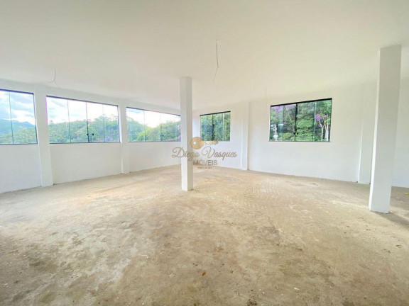 Imagem Casa com 3 Quartos à Venda, 300 m² em Albuquerque - Teresópolis Imagem Casa com 3 Quartos à Venda, 300 m² em Albuquerque - Teresópolis