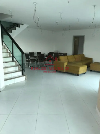 Imagem Casa de Condomínio com 5 Quartos à Venda,  em Vila Do Peró - Cabo Frio
