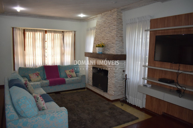 Imagem Casa com 4 Quartos à Venda, 401 m² em Região De Capivari - Campos Do Jordão Imagem Casa com 4 Quartos à Venda, 401 m² em Região De Capivari - Campos Do Jordão