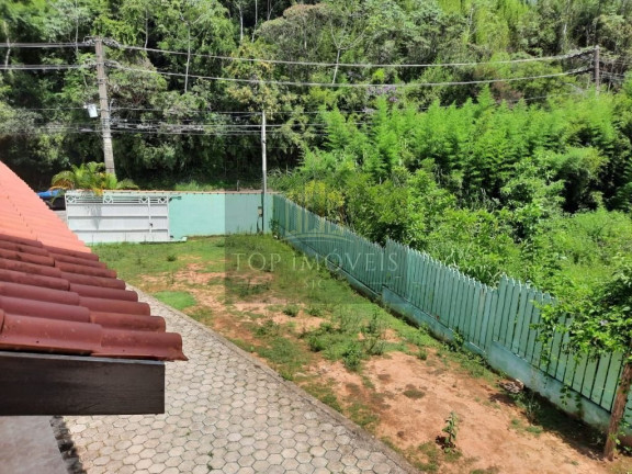 Imagem Chácara com 3 Quartos à Venda, 229 m² em Centro - Santa Branca
