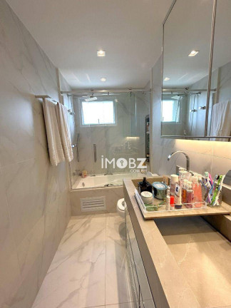 Imagem Imóvel com 4 Quartos à Venda, 128 m² em Vila Andrade - São Paulo Imagem Imóvel com 4 Quartos à Venda, 128 m² em Vila Andrade - São Paulo