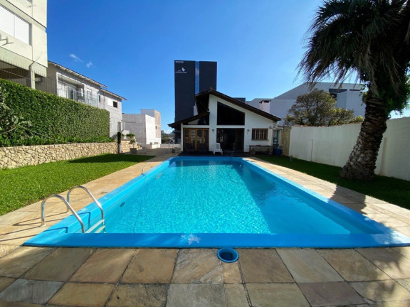 Imagem Casa com 3 Quartos à Venda, 381 m² em Teresópolis - Porto Alegre Imagem Casa com 3 Quartos à Venda, 381 m² em Teresópolis - Porto Alegre