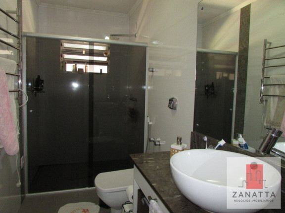 Imagem Casa com 3 Quartos à Venda, 300 m² em Parque Amador - Esteio Imagem Casa com 3 Quartos à Venda, 300 m² em Parque Amador - Esteio