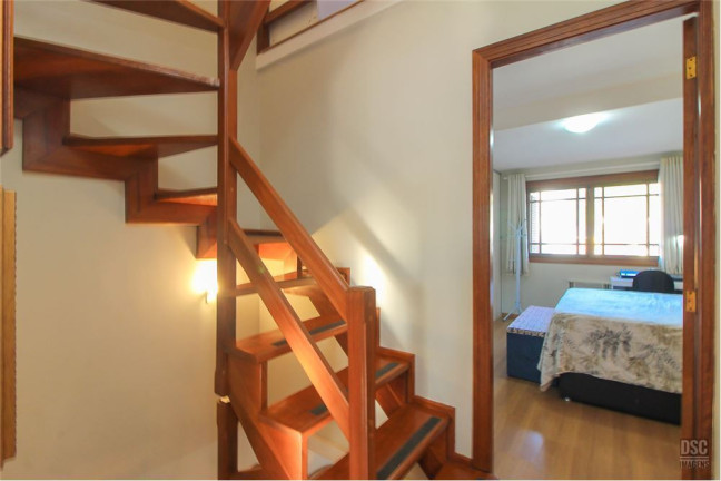 Imagem Casa com 3 Quartos à Venda, em Espírito Santo - Porto Alegre Imagem Casa com 3 Quartos à Venda, em Espírito Santo - Porto Alegre