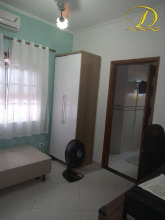 Imagem Casa com 3 Quartos à Venda, 250 m² em Solemar - Praia Grande Imagem Casa com 3 Quartos à Venda, 250 m² em Solemar - Praia Grande