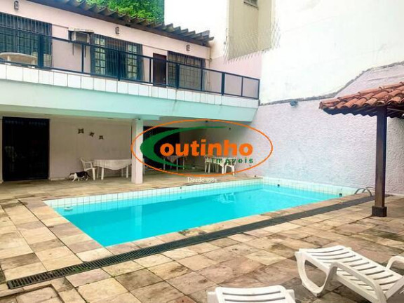 Imagem Casa com 4 Quartos à Venda, 400 m² em Grajaú - Rio De Janeiro Imagem Casa com 4 Quartos à Venda, 400 m² em Grajaú - Rio De Janeiro
