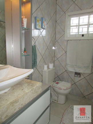 Imagem Casa com 3 Quartos à Venda, em Tamandaré - Esteio Imagem Casa com 3 Quartos à Venda, em Tamandaré - Esteio