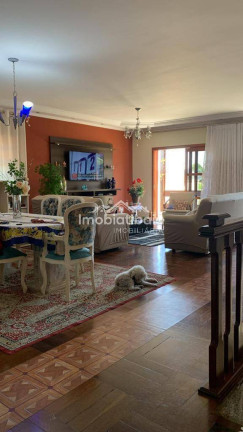 Imagem Casa com 4 Quartos à Venda, 758 m² em Vila Gíglio - Atibaia