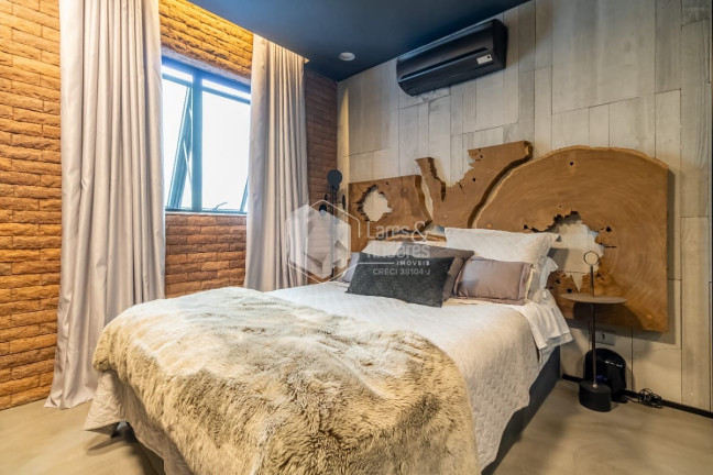 Imagem Imóvel com 2 Quartos à Venda, 197 m² em Cerqueira César - São Paulo Imagem Imóvel com 2 Quartos à Venda, 197 m² em Cerqueira César - São Paulo