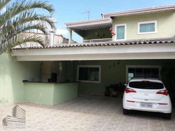 Casa com 3 Quartos à Venda, 240 m² em Wanel Ville - Sorocaba