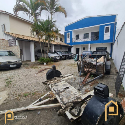 Imagem Casa com 1 Quarto à Venda, 250 m² em Conjunto Habitacional água Quente - Taubaté Imagem Casa com 1 Quarto à Venda, 250 m² em Conjunto Habitacional água Quente - Taubaté