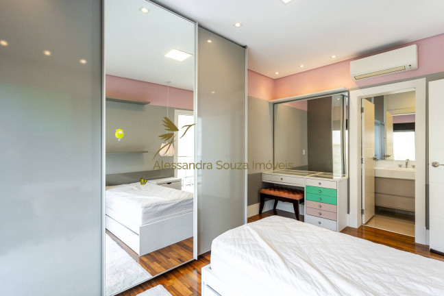 Imagem Casa com 4 Quartos à Venda, 620 m² em Vila Solaia - Barueri