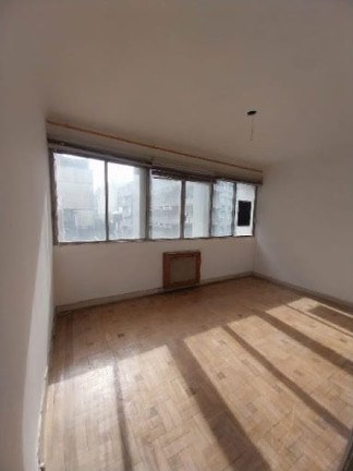 Imagem Imóvel com 3 Quartos à Venda, 172 m² em Centro Histórico - Porto Alegre Imagem Imóvel com 3 Quartos à Venda, 172 m² em Centro Histórico - Porto Alegre