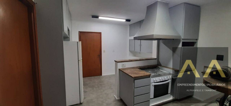 Imagem Casa com 3 Quartos à Venda, 300 m² em Alphaville - Barueri