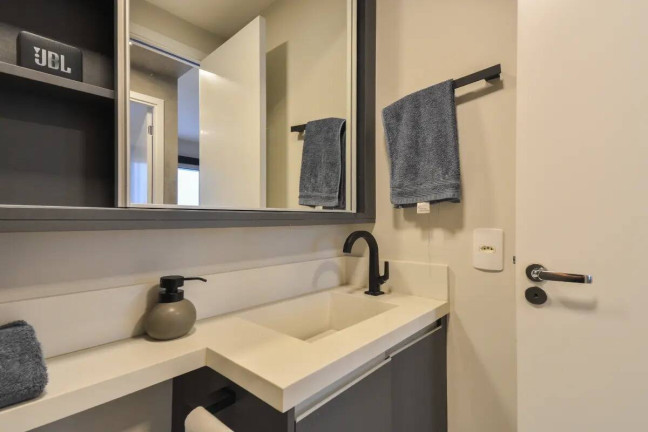 Imagem Apartamento com 1 Quarto à Venda, 30 m² em Pinheiros - São Paulo Imagem Apartamento com 1 Quarto à Venda, 30 m² em Pinheiros - São Paulo