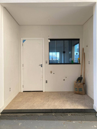 Imagem Casa com 2 Quartos à Venda, 77 m² em Areias Do Meio - Governador Celso Ramos Imagem Casa com 2 Quartos à Venda, 77 m² em Areias Do Meio - Governador Celso Ramos