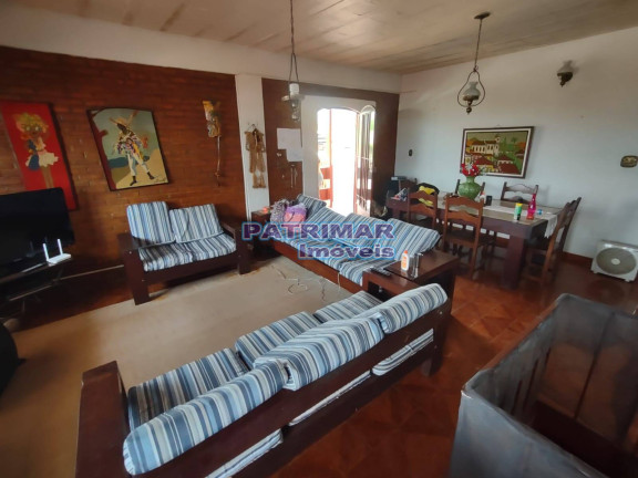 Imagem Casa com 4 Quartos à Venda, 322 m² em Itaipuaçu - Maricá Imagem Casa com 4 Quartos à Venda, 322 m² em Itaipuaçu - Maricá