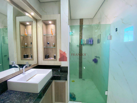 Imagem Sobrado com 4 Quartos à Venda, 170 m² em São João - Itajaí Imagem Sobrado com 4 Quartos à Venda, 170 m² em São João - Itajaí