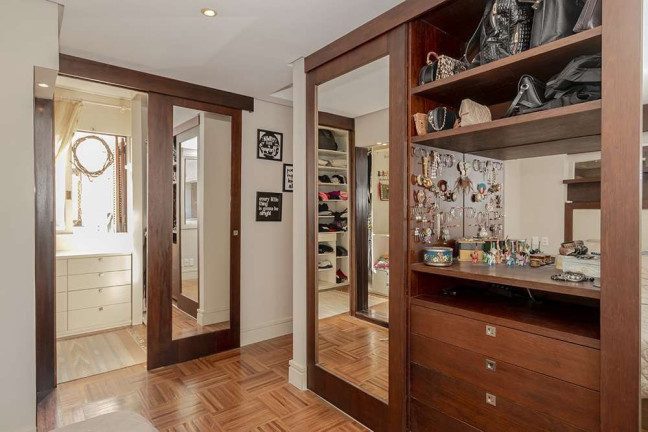 Imagem Apartamento com 2 Quartos à Venda, 5.000 m² em Auxiliadora - Porto Alegre