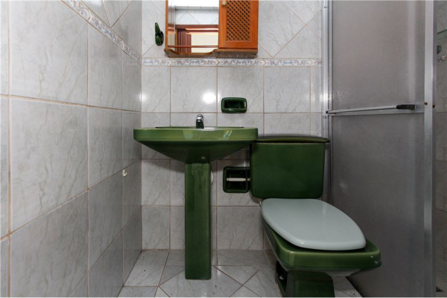 Imagem Imóvel com 3 Quartos à Venda, em Tristeza - Porto Alegre Imagem Imóvel com 3 Quartos à Venda, em Tristeza - Porto Alegre