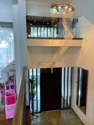 Imagem Sobrado com 3 Quartos à Venda, 323 m² em Vila Guarani (z Sul) - São Paulo