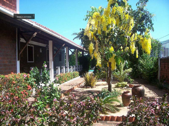 Imagem Casa com 4 Quartos à Venda, 350 m² em Capim Macio - Natal Imagem Casa com 4 Quartos à Venda, 350 m² em Capim Macio - Natal