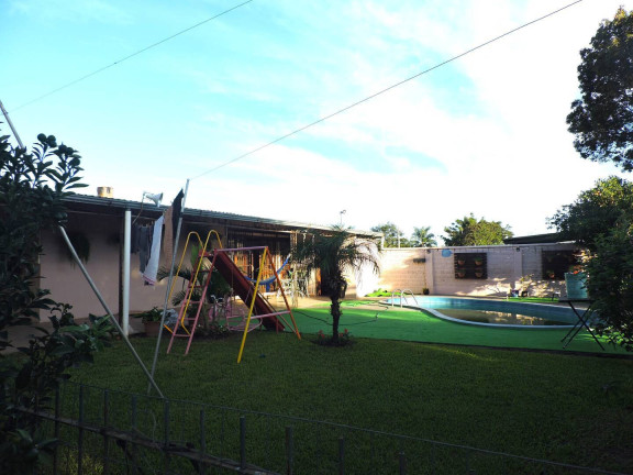 Imagem Casa com 2 Quartos à Venda, 168 m² em Itaqui Imagem Casa com 2 Quartos à Venda, 168 m² em Itaqui