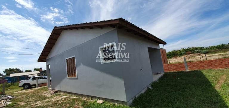 Imagem Casa com 2 Quartos à Venda, 60 m² em Loteamento Sulmar - Balneário Gaivota Imagem Casa com 2 Quartos à Venda, 60 m² em Loteamento Sulmar - Balneário Gaivota