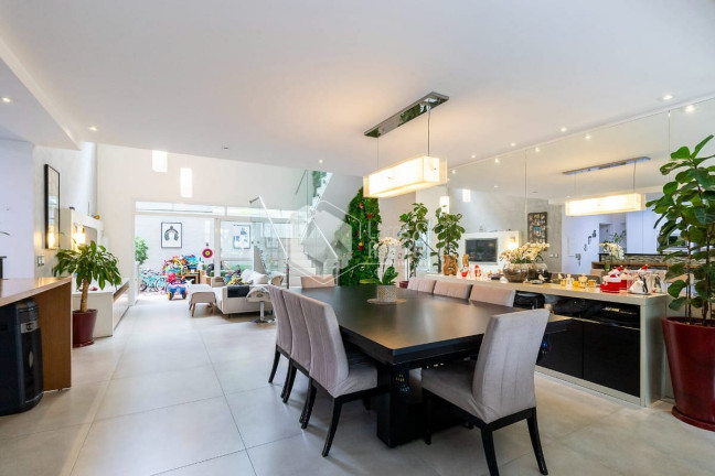 Apartamento com 4 Quartos à Venda, 275 m² em Bosque Da Saúde - São Paulo