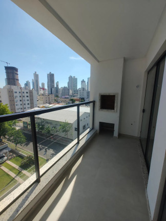 Imagem Apartamento com 2 Quartos à Venda, 64 m² em Nações - Balneário Camboriú