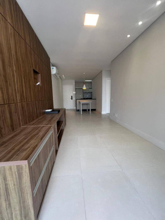 Imagem Apartamento com 2 Quartos à Venda, 75 m² em Centro - Florianópolis Imagem Apartamento com 2 Quartos à Venda, 75 m² em Centro - Florianópolis