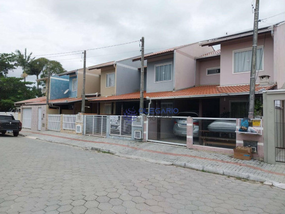 Imagem Sobrado com 2 Quartos à Venda, 64 m² em Centro - Penha Imagem Sobrado com 2 Quartos à Venda, 64 m² em Centro - Penha