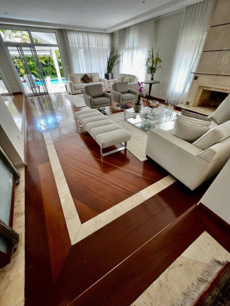 Imagem Casa à Venda, 693 m² em Alphaville - Barueri Imagem Casa à Venda, 693 m² em Alphaville - Barueri