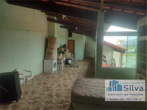 Imagem Casa com 5 Quartos à Venda, 600 m² Imagem Casa com 5 Quartos à Venda, 600 m²