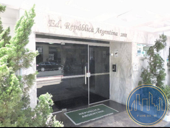 Imagem Apartamento com 2 Quartos para Alugar,  em Centro - Balneário Camboriú