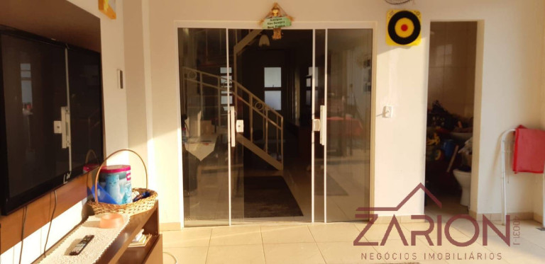Imagem Casa com 3 Quartos à Venda, 285 m² em Vera Cruz - Tremembé Imagem Casa com 3 Quartos à Venda, 285 m² em Vera Cruz - Tremembé