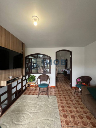 Imagem Casa com 4 Quartos à Venda, 248 m² em Centenário - Jaraguá Do Sul Imagem Casa com 4 Quartos à Venda, 248 m² em Centenário - Jaraguá Do Sul