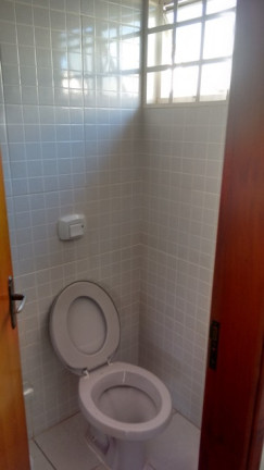 Imagem Casa com 2 Quartos à Venda, 220 m² em Parque Santa Edwiges - Bauru Imagem Casa com 2 Quartos à Venda, 220 m² em Parque Santa Edwiges - Bauru