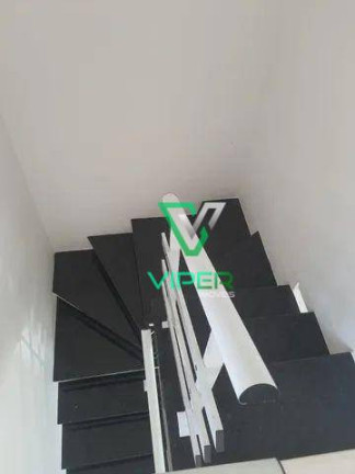 Imagem Sobrado com 2 Quartos à Venda, 60 m² em Ganchinho - Curitiba Imagem Sobrado com 2 Quartos à Venda, 60 m² em Ganchinho - Curitiba